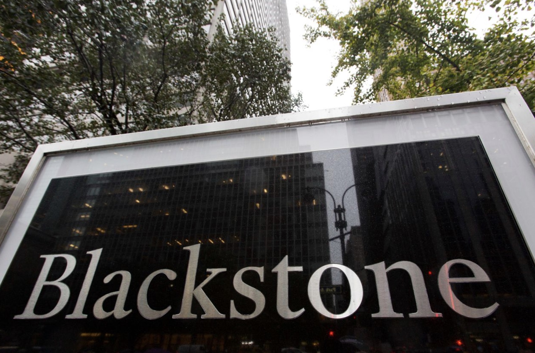 Blackstone inks terms to acquire Crown Resorts